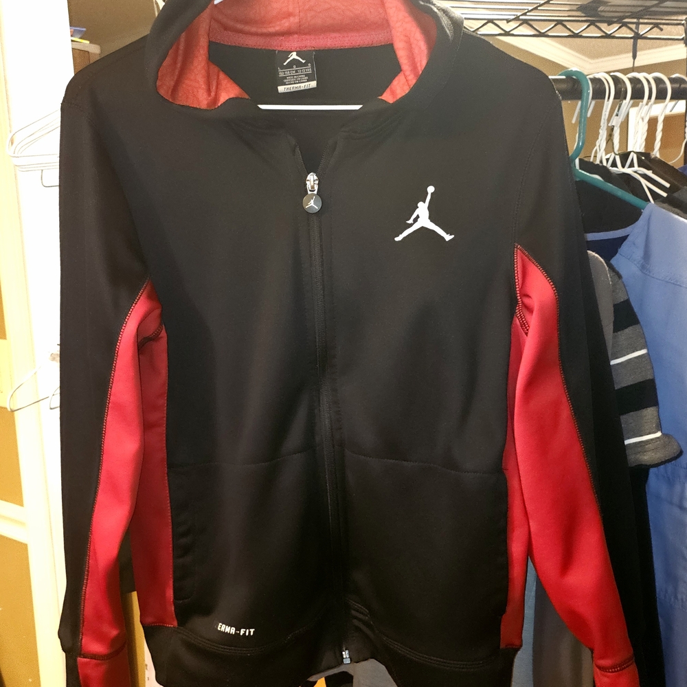 Kids Black and Red Micael Jordan Zippered Hoodie, Size L